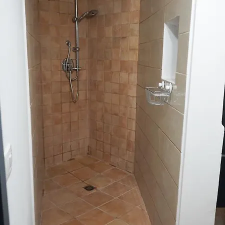 Alfa Quadro Bed & Breakfast 4*