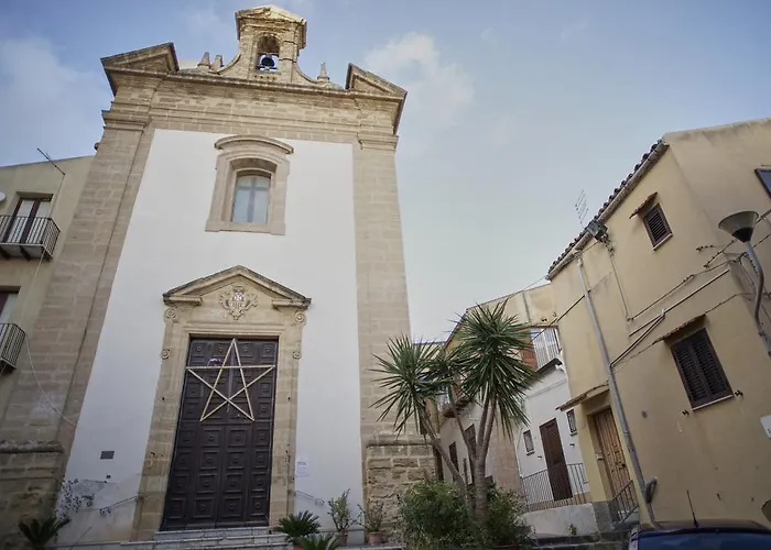 Alojamento de Acomodação e Pequeno-almoço Alfa Quadro 4*