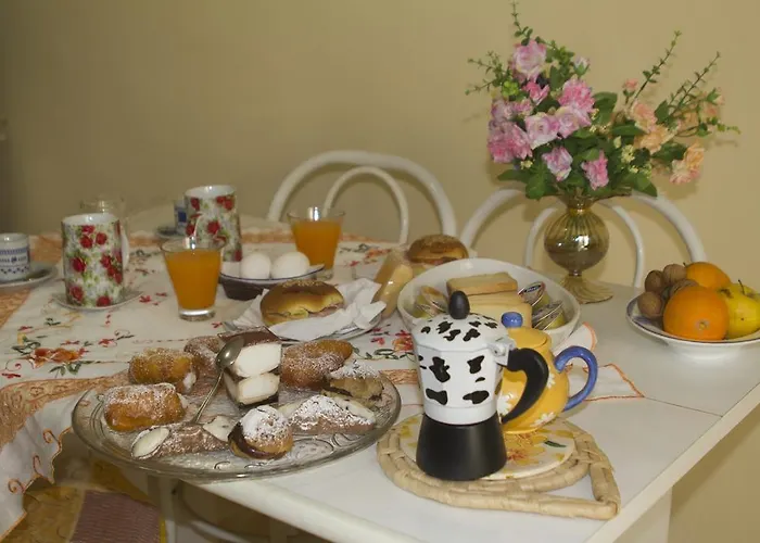 Alfa Quadro Bed and breakfast 4*