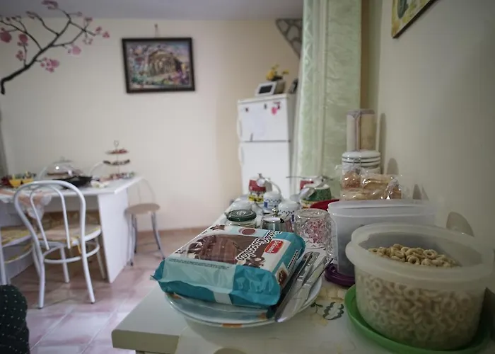 Alfa Quadro Bed & Breakfast 4*